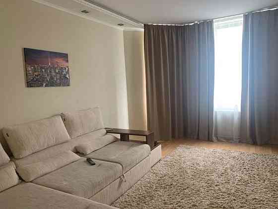 Оренда Квартира 2-кімнатна, 12/20 поверх на пр. Николая Бажана, 12 Київ