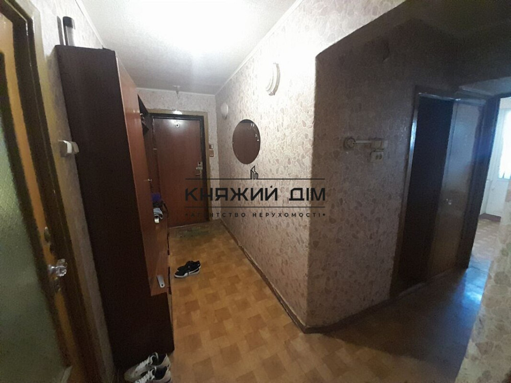 БЕЗ КОМІСІЇ! Продаж 3-кімнатна роздільна квартира, метро Святошин. № 21144462 Київ - фото 17