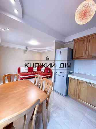 Продаж 2-кімнатної квартири студіо на Русанівці, метро Лівобережна. № 21145372 Київ