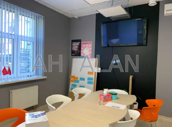 Оренда офісне приміщення на вул. Воздвиженська приміщень - 2, поверх - 2/7 Киев