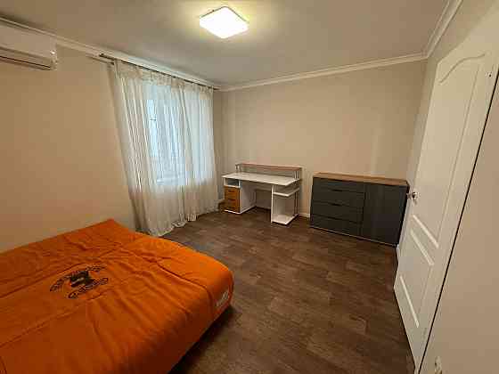 Продам 2-комн. в ЖК Три тополя, на пос.Котовского, Днепропетровская дорога) / Заболотного Одеса