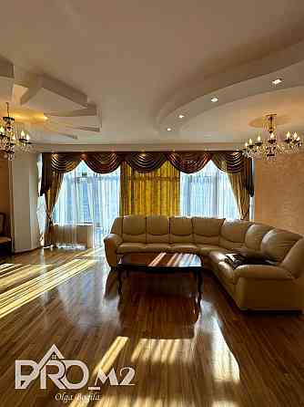 Продаж Квартира 3-кімнатна, 11/30 поверх на Велика Васильківська вул., д. 72 Київ