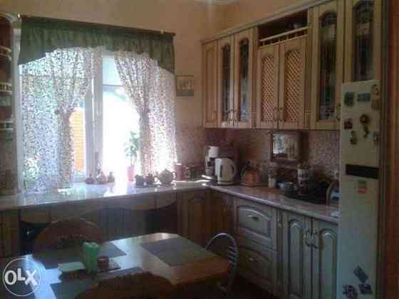 Продаж 2-поверховий Будинок з ділянкою 10.5 сот 230 кв.м   Гора