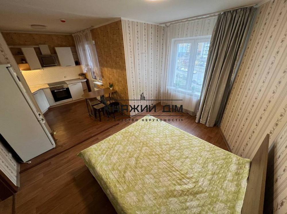 Оренда Квартира 1-кімнатна, 4/25 поверх на Софьи Русовой ул. Kiev - photo 2
