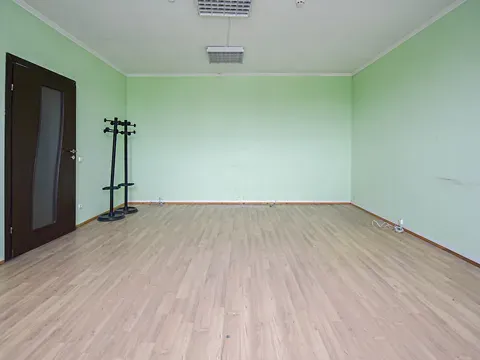 Здається  площа 70 кв.м 2-й поверх Тернопіль Фабрична вулиця Тернопіль - фото 2