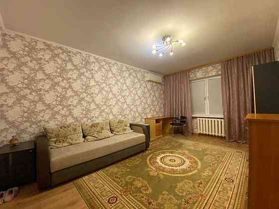 Оренда Квартира 1-кімнатна, 15/22 поверх на Тростянецкая ул., 2 б Kiev