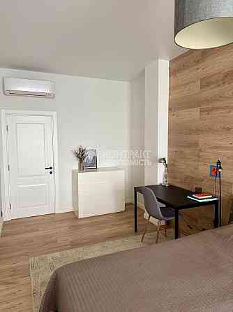 Оренда Квартира 3-кімнатна, 14/17 поверх на вул. Отакара Яроша Харків