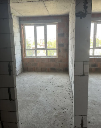 Продаж 3к квартири 82 кв. м на вул. Полковника Данила Нечая Ternopil'