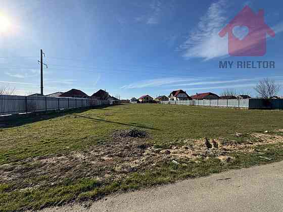 Продаж земельної ділянки 27.3 соток Kholmok