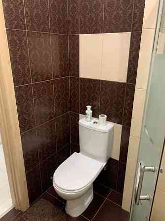 Оренда Квартира 2-кімнатна, 16/17 поверх на ул. Ракетная, 24б Kiev