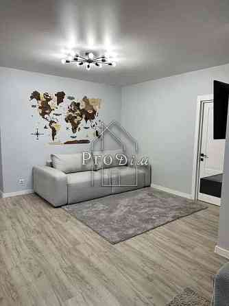 Продаж Будинок 2-кімнатний на Кондратюка Юрія вул., 7 Київ