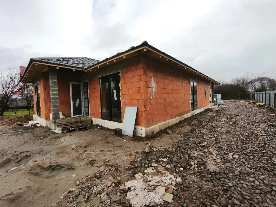 For sale 1-storey House with land 8 ares 135 sq.m 4 rooms at Ужанська Uzhhorod - photo 3