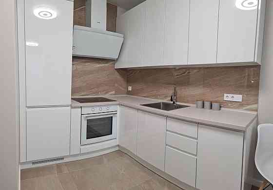 Оренда Квартира 2-кімнатна на Днепровская набережная, 16 Kiev