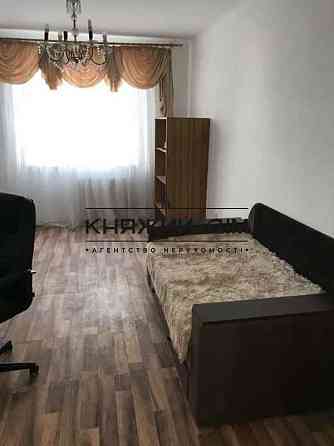 Продаж Квартира 3-кімнатна, 4/26 поверх на Драгоманова ул. Киев