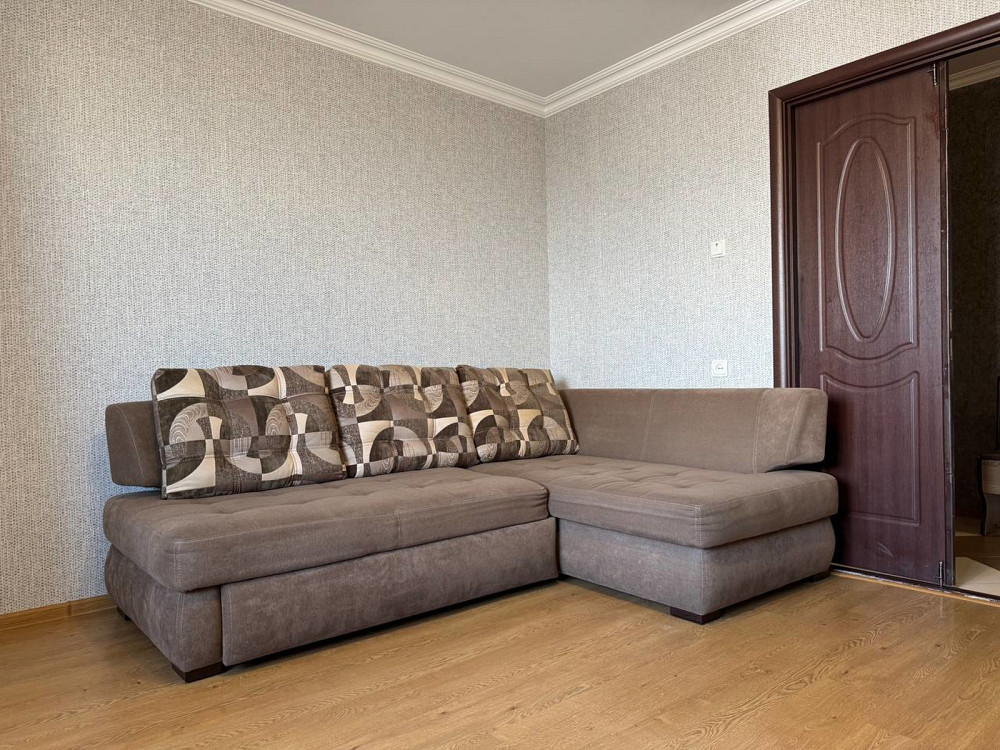 Продаж Квартира 3-кімнатна, 8/9 поверх на 8 Марта ул., 17 Дніпро - фото 3