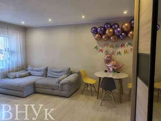 Продаж Квартира 2-кімнатна, 4/4 поверх на проспект Грушевського Луцьк