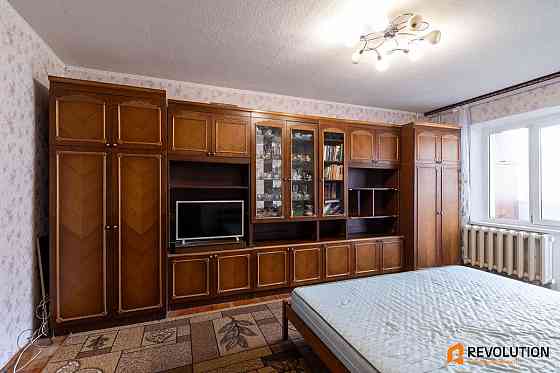 Оренда Квартира 1-кімнатна, 4/18 поверх на Лариси Руденко, 3б Київ