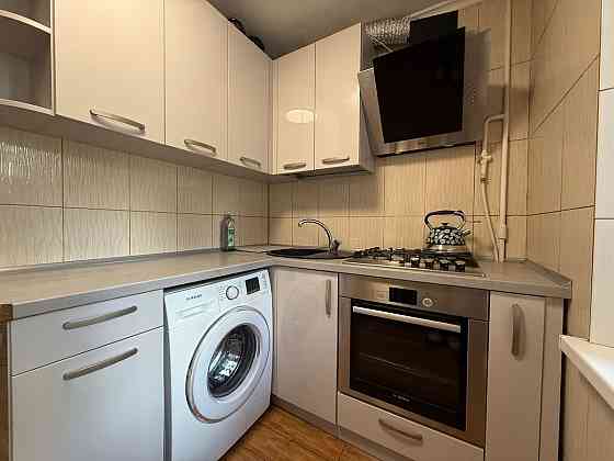 Оренда Квартира 1-кімнатна, 2/9 поверх на Маршала Рокосовського, 3 Київ