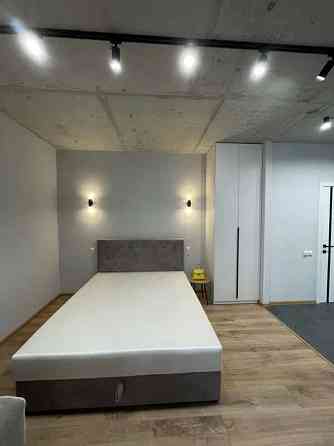 Оренда Квартира 1-кімнатна, 7/11 поверх на ул. Центральная, 21а Киев