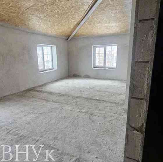 Продаж Квартира 2-кімнатна, 5/5 поверх на Володимирська Ужгород