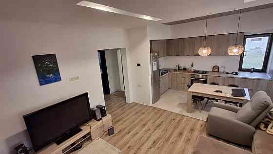 Продается 2-х этажный дом с ремонтом в центре Червоного хутора! Лиманка