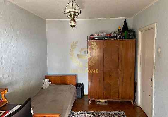 Продам 2-кімнатну квартиру на Вітряних горах Київ