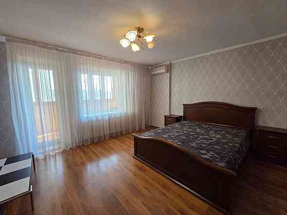 Оренда Квартира 2-кімнатна, 7/26 поверх на вул. Братства Тарасівців, 12/37 Kiev