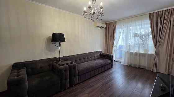 Продаж Квартира 3-кімнатна, 4/5 поверх на Ольжича вул., д. 11 Киев