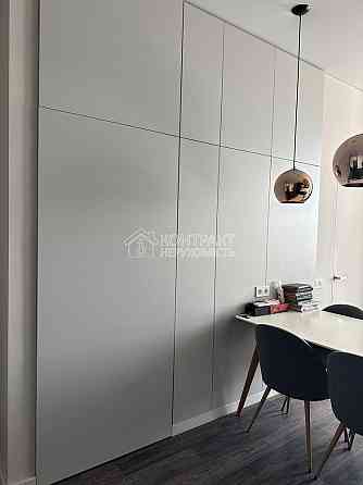 Продаж Квартира 3-кімнатна, 9/9 поверх на вул. Клочківська Kharkiv