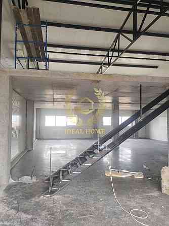 Продаж складське приміщення на Киевская ул., 38 приміщень - 1 