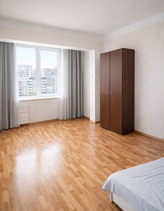 Продаж Квартира 1-кімнатна, 9/9 поверх на Булаховського Академіка вул., д. 28Б Киев - изображение 1