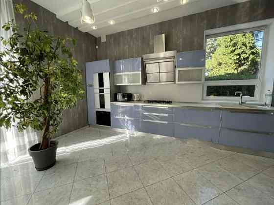 Продам дом на 13 ст.Б.Фонтана Одесса