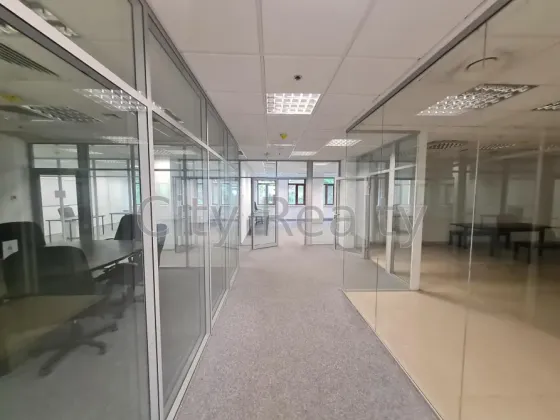 Здається Офісні приміщення площа 412 кв.м 5-й поверх Київ Петра Сагайдачного 11 Київ