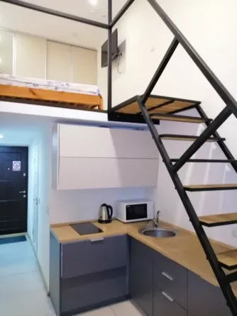 Здаємо подобово в Києві дворівневі апартаменти квартиру ЖК Смарт Хаус, метро Берестейська Київ