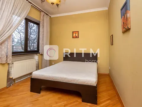 Продаж 2-поверховий   301.7 кв.м  на Тиха вулиця 18 Чернівці - фото 16