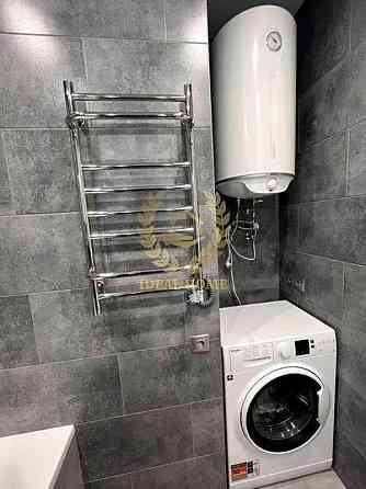 Продаж нової двохкімнатної квартири на Позняках Київ