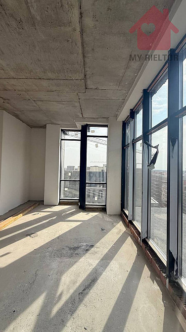 Продаж Квартира 1-кімнатна, 11/11 поверх Ужгород - фото 1