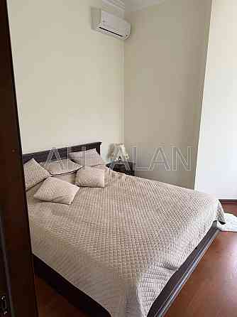 Оренда Будинок 3-кімнатний на Хрещатик вул., 27 Київ