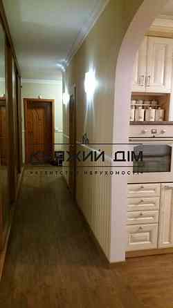 Оренда Квартира 2-кімнатна, 5/16 поверх на Тимошенко Маршала ул./Левка Лукьяненко Kiev