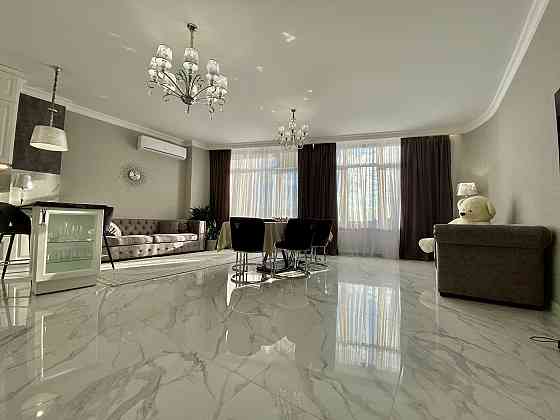 Продаж Квартира 3-кімнатна, 5/25 поверх на Мореходный пер., 2а Одеса