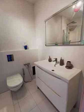 Оренда Квартира 1-кімнатна, 8/9 поверх на ул. Набережно-Корчеватская, 90 Kiev