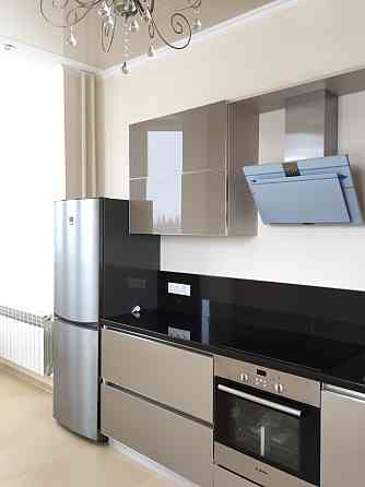 Красивая радиусная квартира с евроремонтом на Таирова Одесса