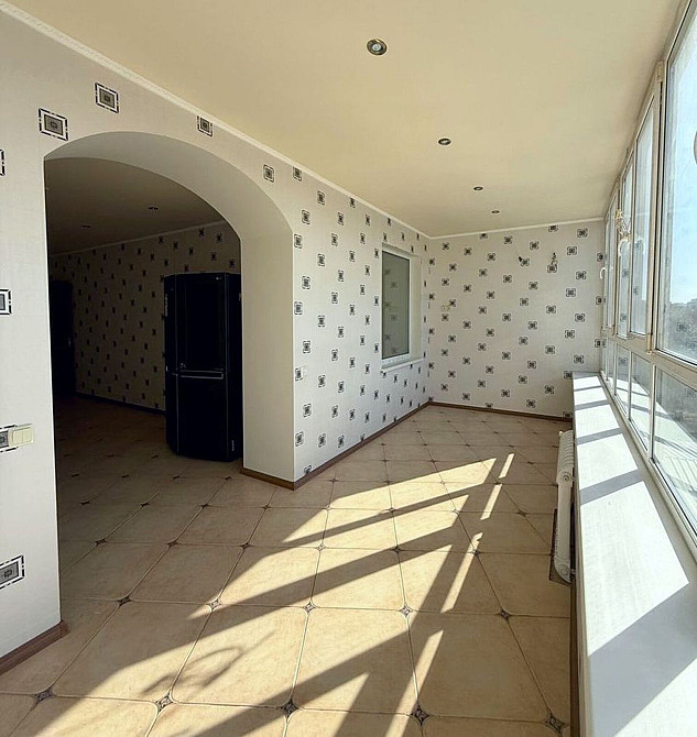 Продаж Квартира 3-кімнатна, 3/11 поверх на Любарского, 4А Дніпро - фото 2