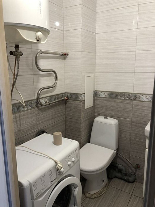 Оренда Квартира 1-кімнатна, 9/9 поверх Киев - изображение 2