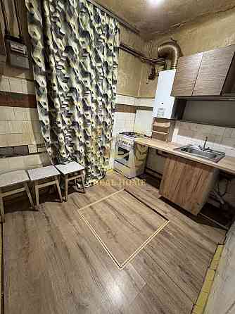 Продається 2 кімнатна квартира в Святошинському районі Киев