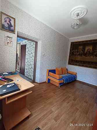 Продам пів будинка Новомиколаївка. Кропивницький