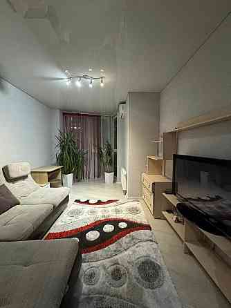 Оренда Квартира 2-кімнатна, 19/26 поверх на Драгоманова, 2а Київ