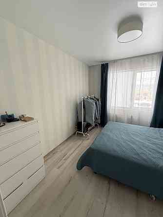 Продаж Квартира 2-кімнатна, 3/7 поверх на Стеценка вул., д. 75 Kiev