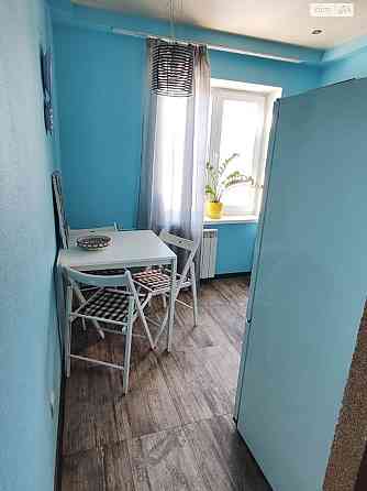 Продаж Квартира 2-кімнатна, 9/9 поверх на Шумського Юрія вул., д. 6 Kiev