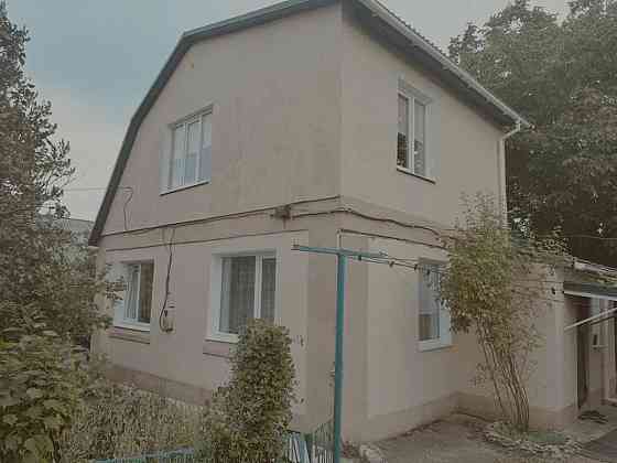 Продам 2-поверховий будинок. Кропивницький